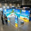 28-m-2-cephe-kapali-t3-moduler-stand-a2a2-.jpg 28 m² 2 Cephe Kapalı T3 Modüler Stand