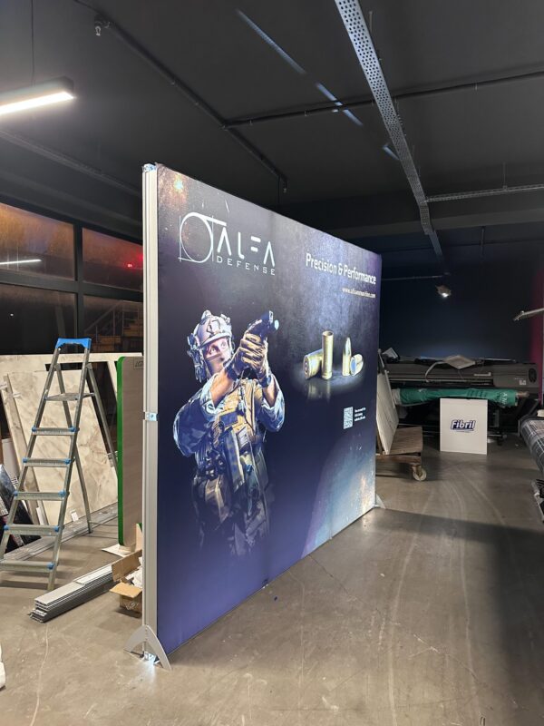 IMG 1914Moduler fuar stand lightbox kiralama 400x250 lightbox ankara scaled