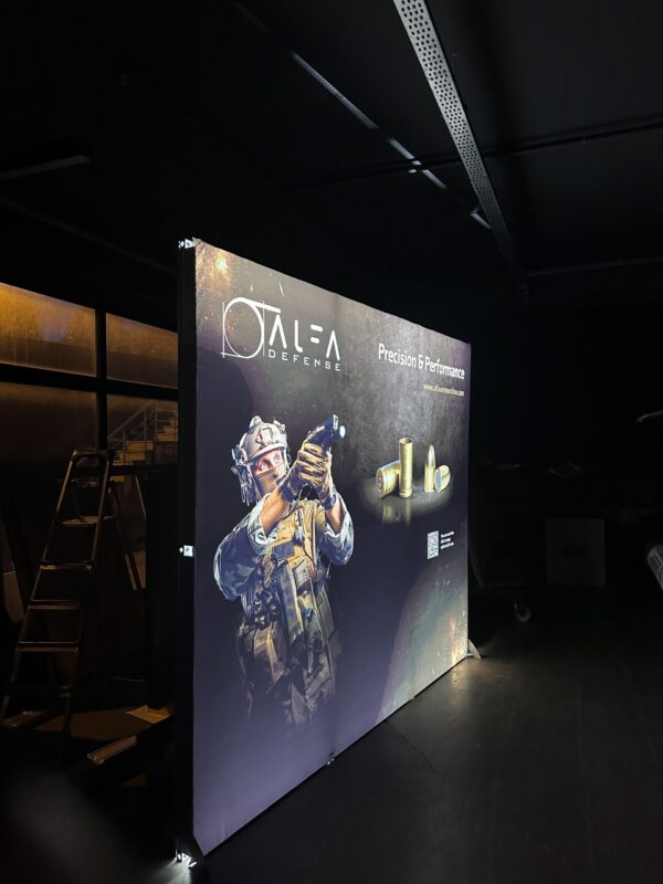 Moduler fuar stand lightbox kiralama Lightbox set 300x200 lightbox ankara tuyapIMG 1917 scaled