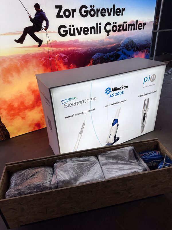 Moduler fuar stand lightbox kiralama rafli banko 100x100 bankoIMG 2005 scaled